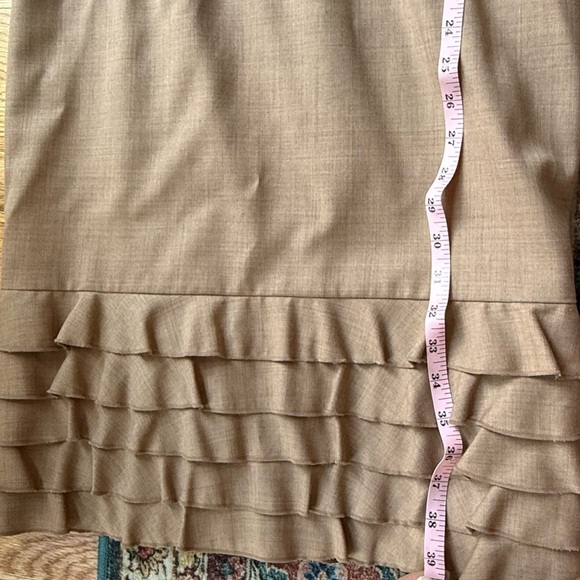 J CREW Ruffled Hem Wool Tan Camel Workwear Dress Size 4 - Picture 7 of 9